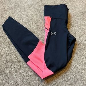 Under Armour heatgear leggings SZ SMALL